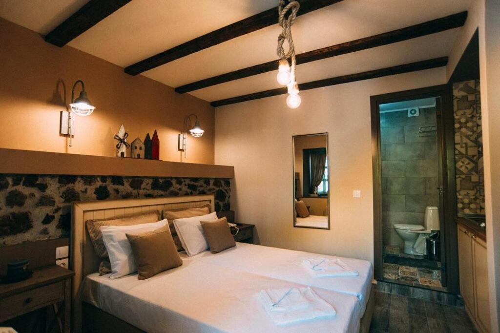 Axiokersa Suites 萨莫色雷斯岛 外观 照片